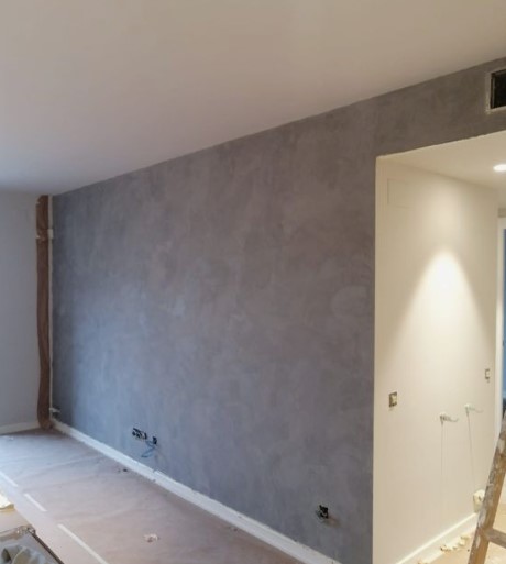 pared con aplicacion de microcemento